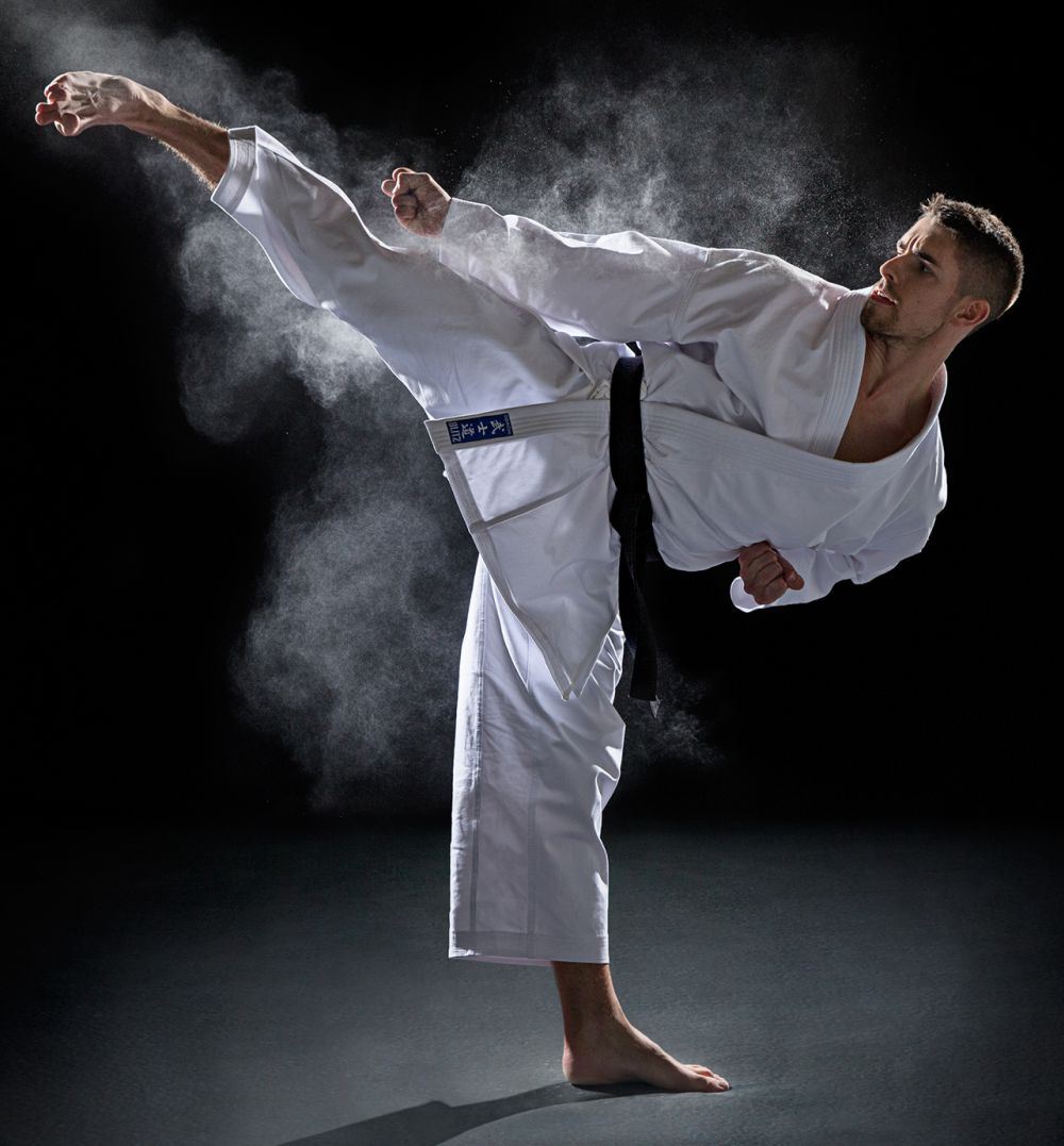 Karate Eldritchwayfarer: Compete in Fantasy Tournaments